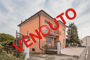 4 LOCALI A SOMMACAMPAGNA