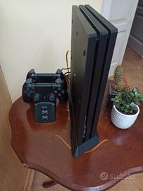 ps4 pro 1tb in eccellenti condizioni