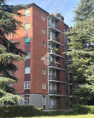 3 LOCALI A MILANO