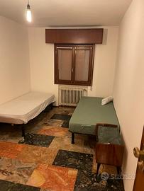 Posto letto per lavoratori,studenti