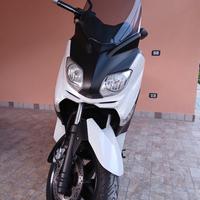 Yamaha Xmax 250