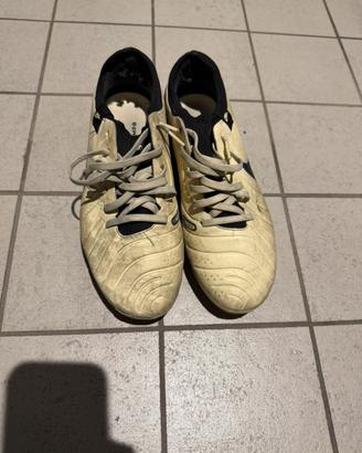Scarpini da calcio
