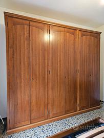 Camera da letto matrimoniale in arte povera.