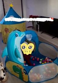 Casetta per bambini con palline