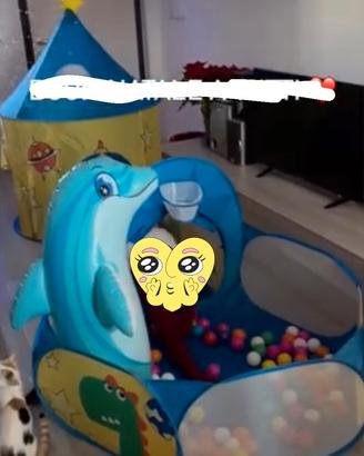 Casetta per bambini con palline