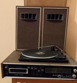 Stereo vintage con casse