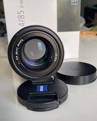 Zeiss Loxia 85 mm f/2.4