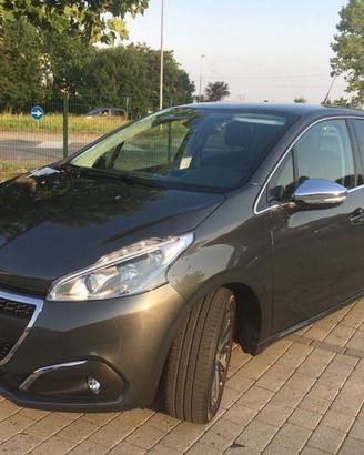 Peugeot 208 - 2017