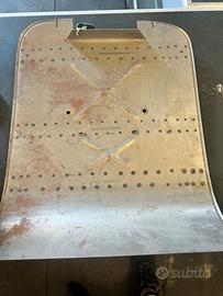 Pedana vespa 125 nuova