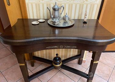 Tavolo in legno