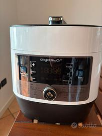 Pentola a pressione Multifunzione 5.5L - NUOVA
