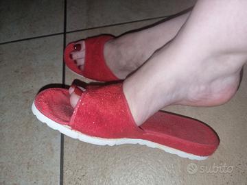 ciabatte rosse spugnetta 