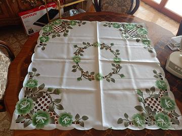 Tovaglia vintage floreale verde 91×90 cm