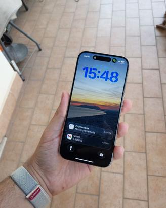 Iphone 15 pro titanio naturale 256 GB