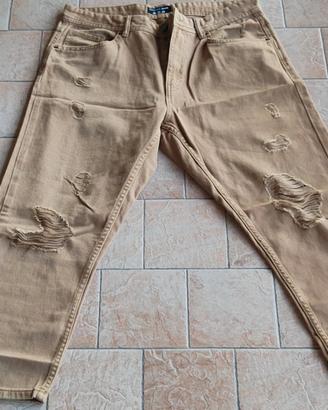 Pantaloni jeans