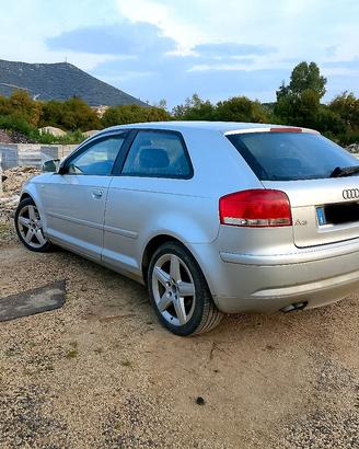 Audi A3 2.0 HDi  140cv