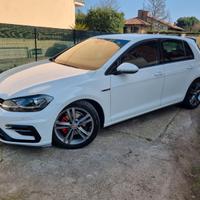 Golf 7.5 R Line