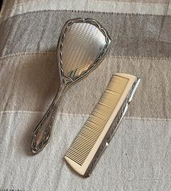 Set per neonati spazzola e pettine in argento