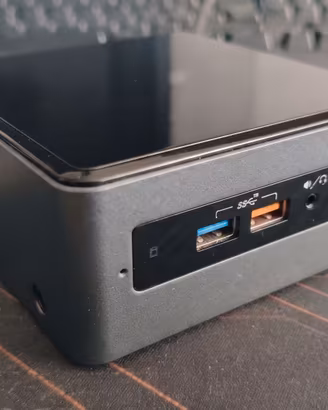 Mini PC Intel NUC i5 - 16GB RAM - 512GB SSD