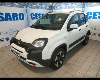 FIAT New Panda 1.0 firefly hybrid Cross s&s 70cv