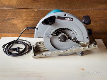 Sega Circolare Makita 5903R 235 Mm senza disco