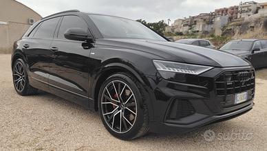 Audi Q8 50 TDI 286 CV quattro tiptronic Sport