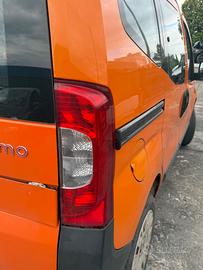 fanale posteriore dx citroen meno