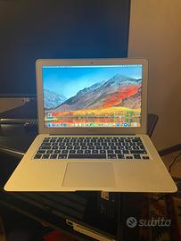 Macbook Air(13-inch,2017)