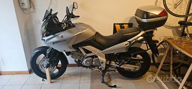 🏍️ Suzuki V-Strom 650 (DL650) - Un Gioiello....