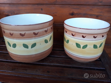 Vasi decorati a mano