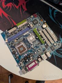 Scheda Madre Gigabyte GA-8S661FXM-775 AGP SATA