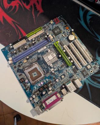 Scheda Madre Gigabyte GA-8S661FXM-775 AGP SATA