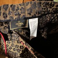 "Lusso selvaggio": Pantalone Fendi  Leopardati
