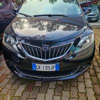 Lancia Ypsilon 1.0 FireFly 5 porte S&S Hybrid Ecoc
