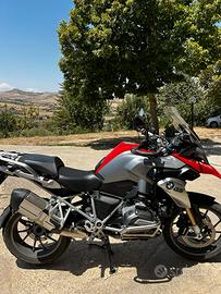 Gs 1200 2015 con tris di borse