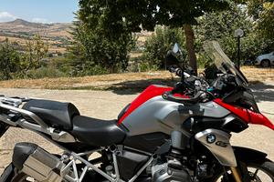 Gs 1200 2015 con tris di borse