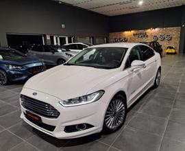 Ford Mondeo BIANCO PERLA Full Hybrid 2.0 187 CV eC