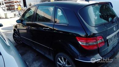 Ricambi usati Mercedes Classe B 2008