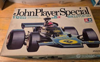 Kit Tamya 1:12 JPS Lotus 72D