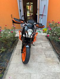 KTM duke 390 2015