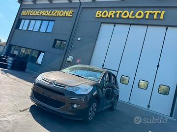CITROEN C3 per ricambi usati ZM01
