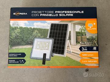 Lampada solare led + pannello solare e telecomando