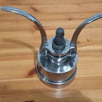 Sigillatrice per damigiane da 54 litri