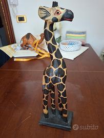Giraffa Vintage in Legno Africano Intagliato