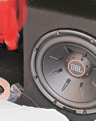 subwoofer JBL + amplificatore 