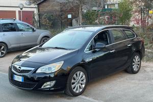 Opel astra 2012