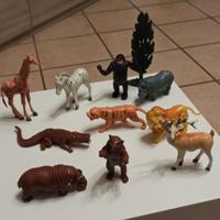 animaletti giocattolo in plastica 