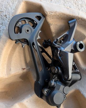 Deragliatore post  Shimano XT 12v 8100