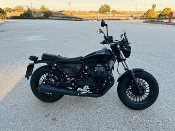 Moto guzzi v9 Bobber