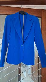 Giacca sciancrata blu elettrico donna